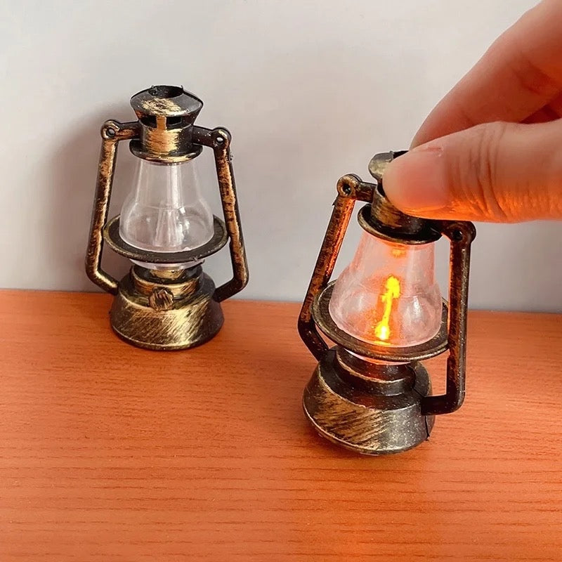 Tent + Lantern ( lights up  )