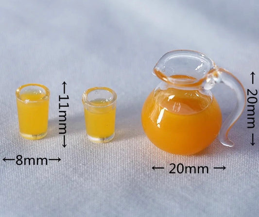 Juice jar +  2 glasses