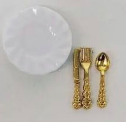 Elf size 1 plate + 1spoon,1 fork & 1 knife