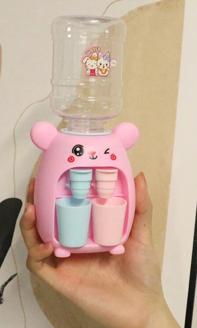 Mini water dispenser for kids