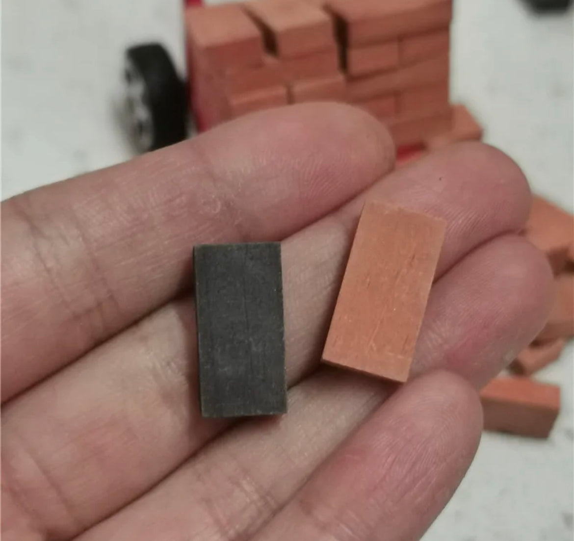 Construction worker Set + Bricks