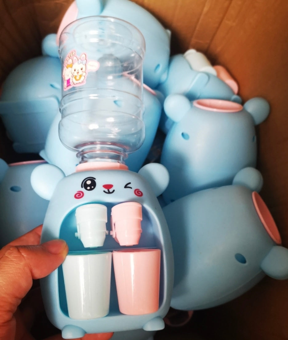 Mini water dispenser for kids